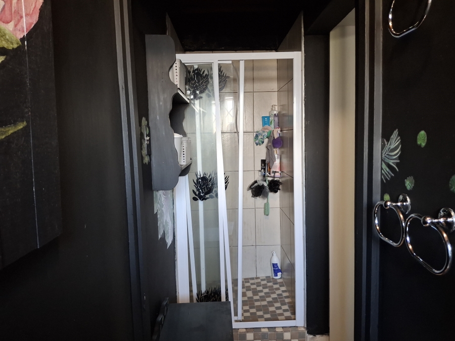 To Let 1 Bedroom Property for Rent in Abbotsford Eastern Cape